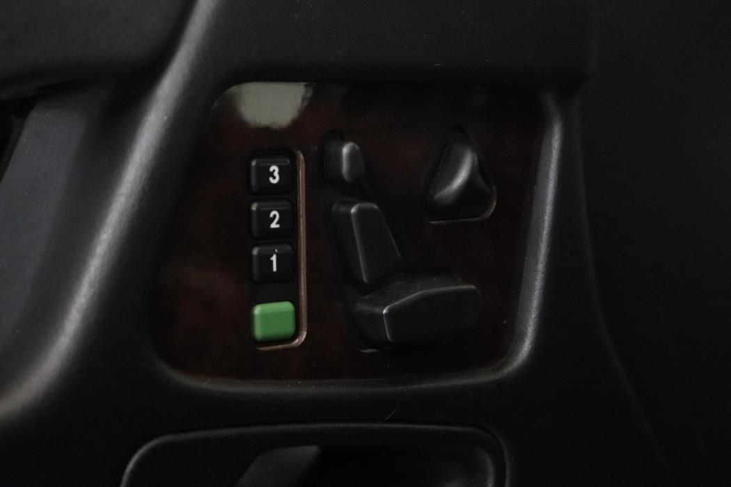 MERCEDES-BENZ G 2002