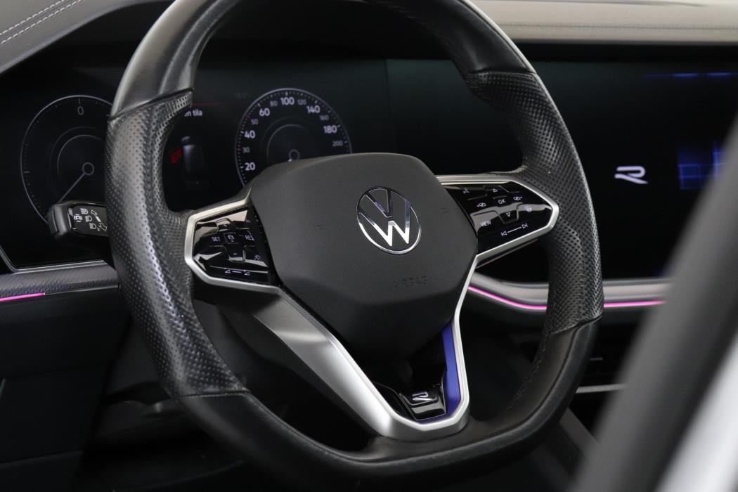 VOLKSWAGEN Touareg 2021