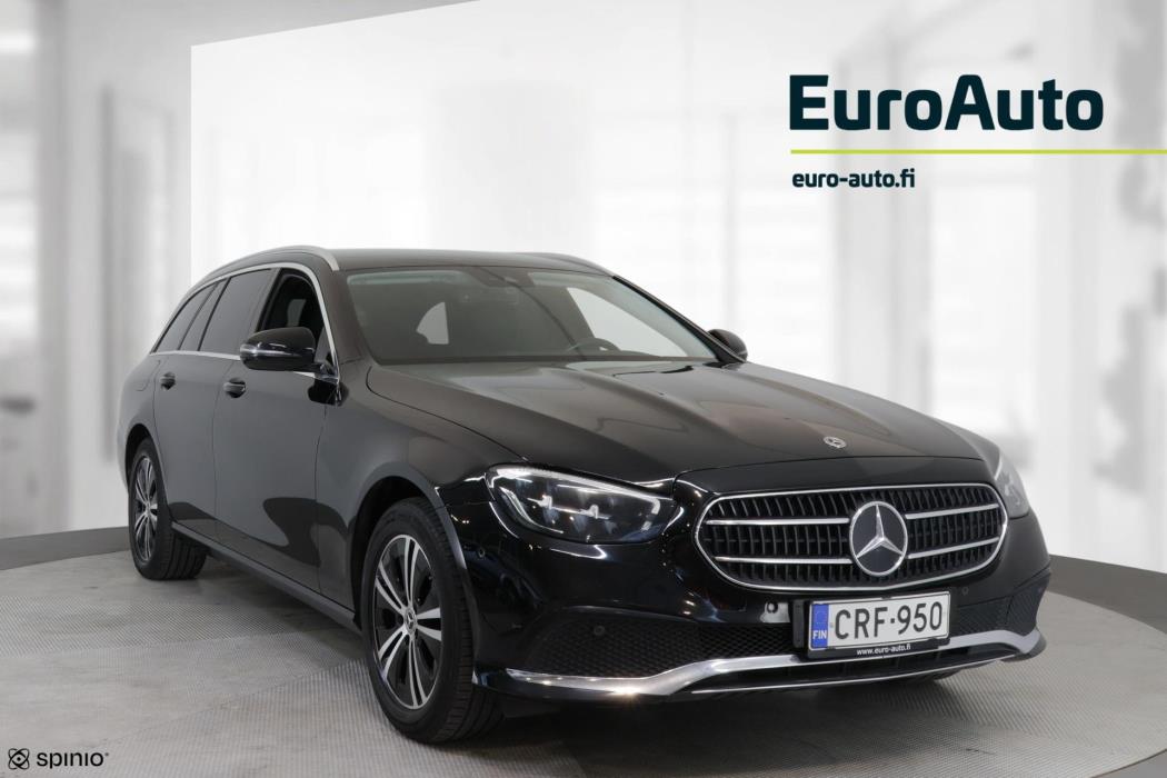 MERCEDES-BENZ E 2022