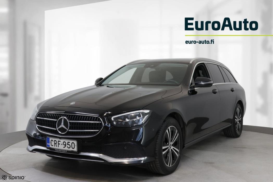MERCEDES-BENZ E 2022