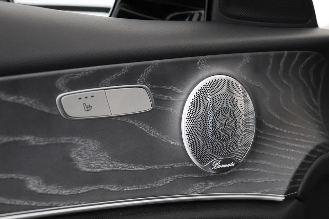 MERCEDES-BENZ E 2021