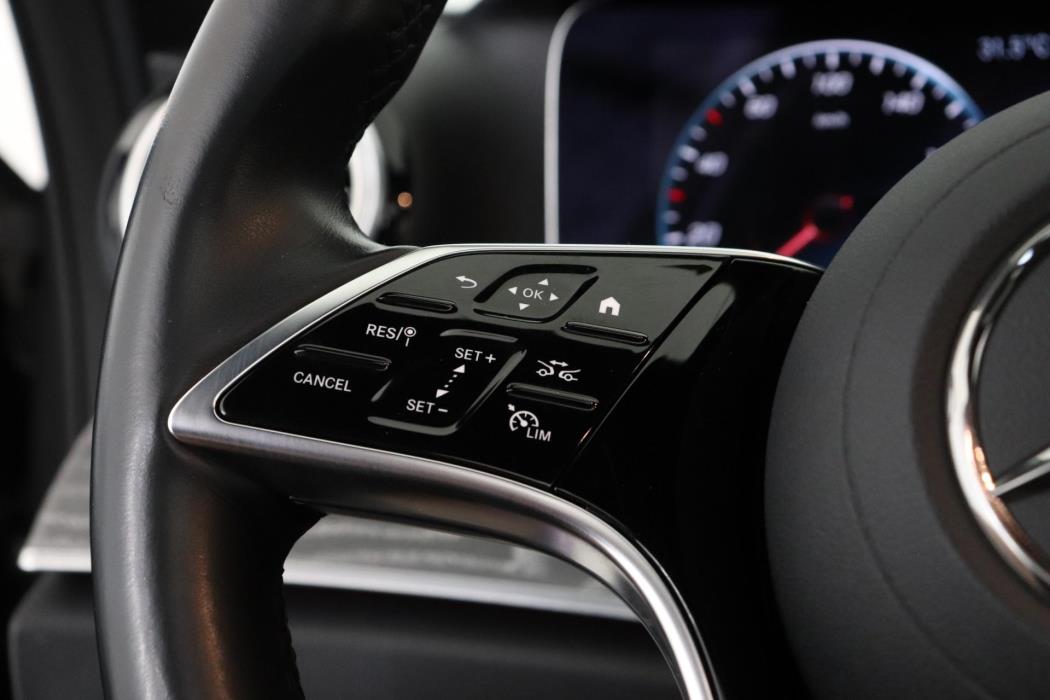 MERCEDES-BENZ E 2021