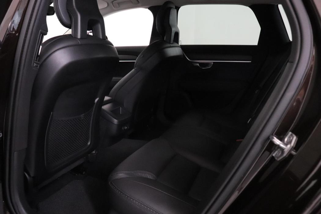 VOLVO V90 Cross Country 2018