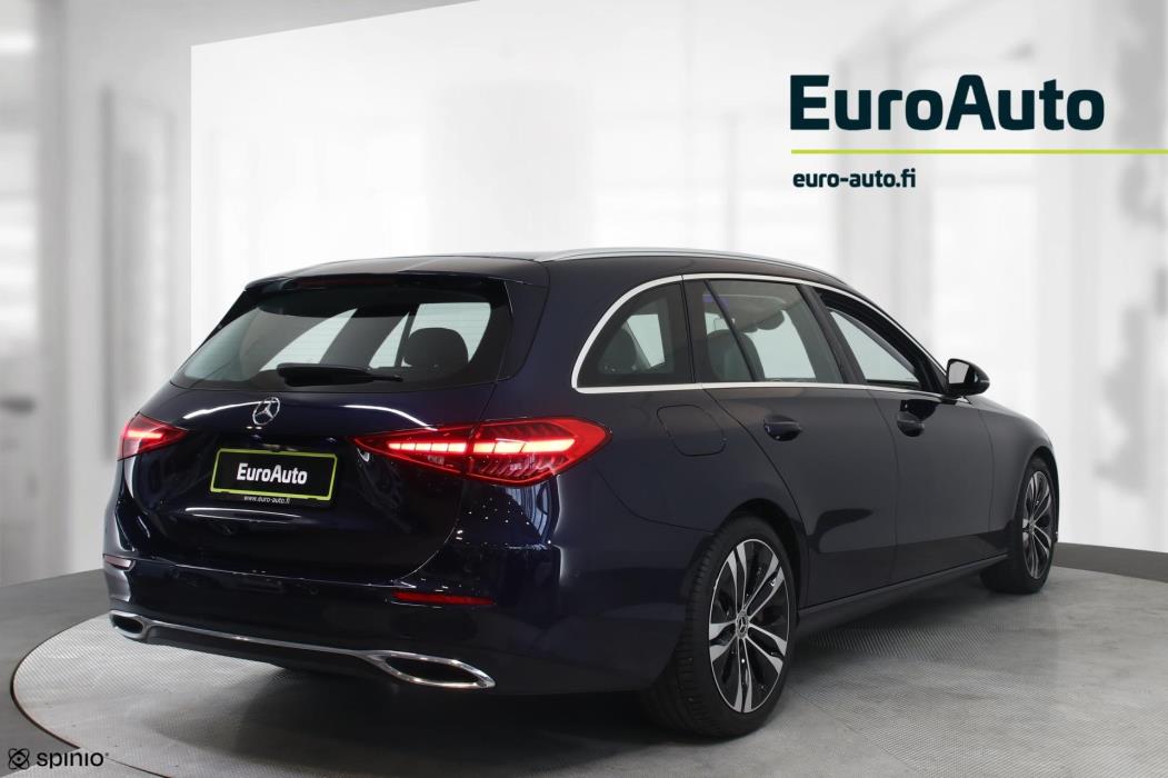 MERCEDES-BENZ C 2022