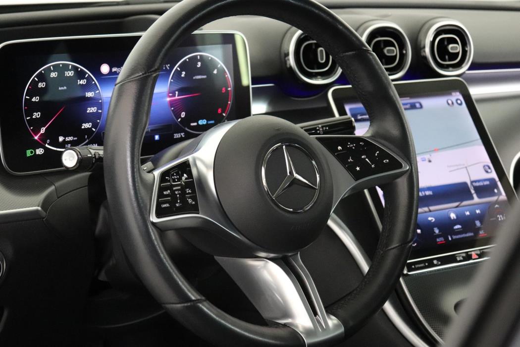 MERCEDES-BENZ C 2022