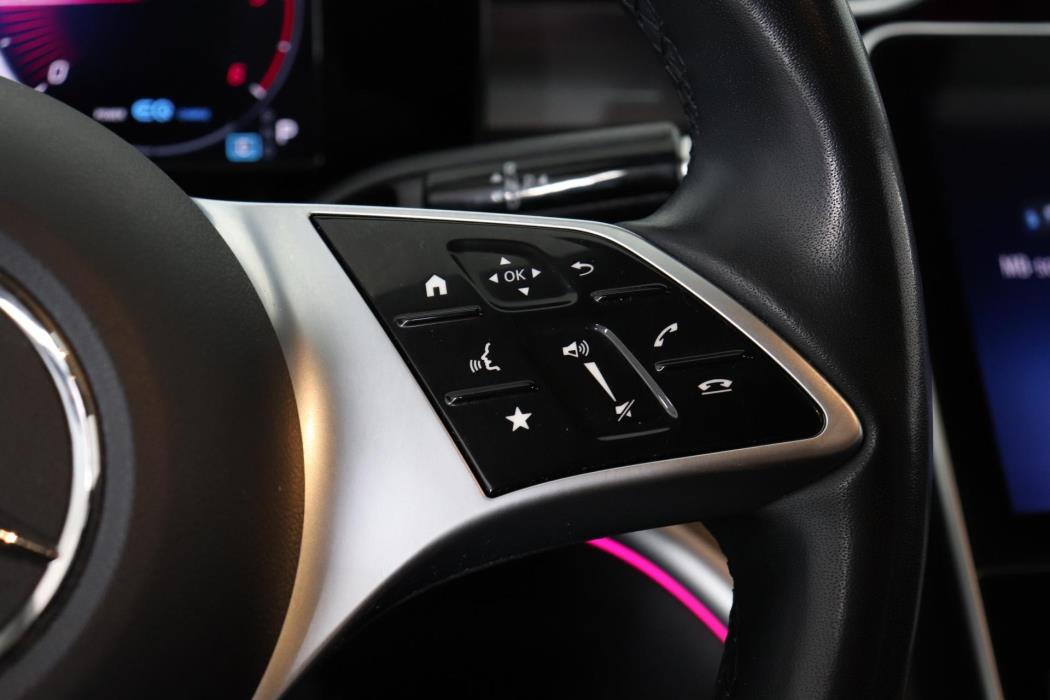 MERCEDES-BENZ C 2022