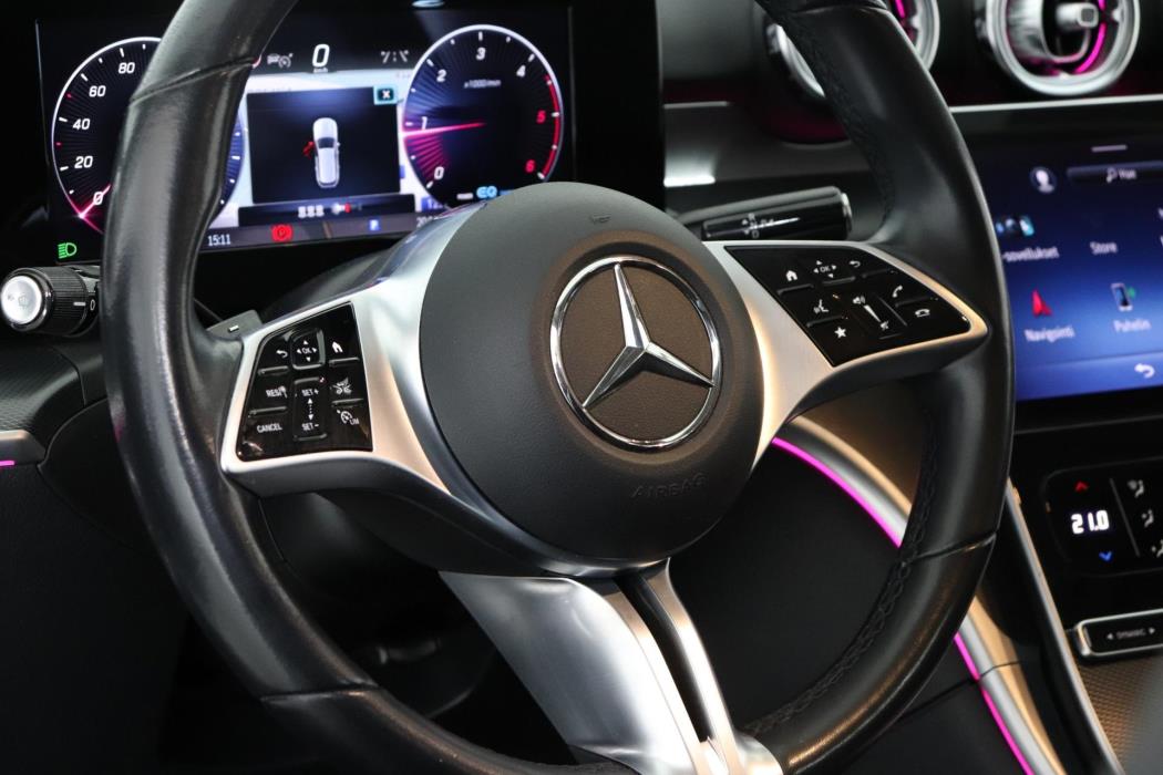 MERCEDES-BENZ C 2022