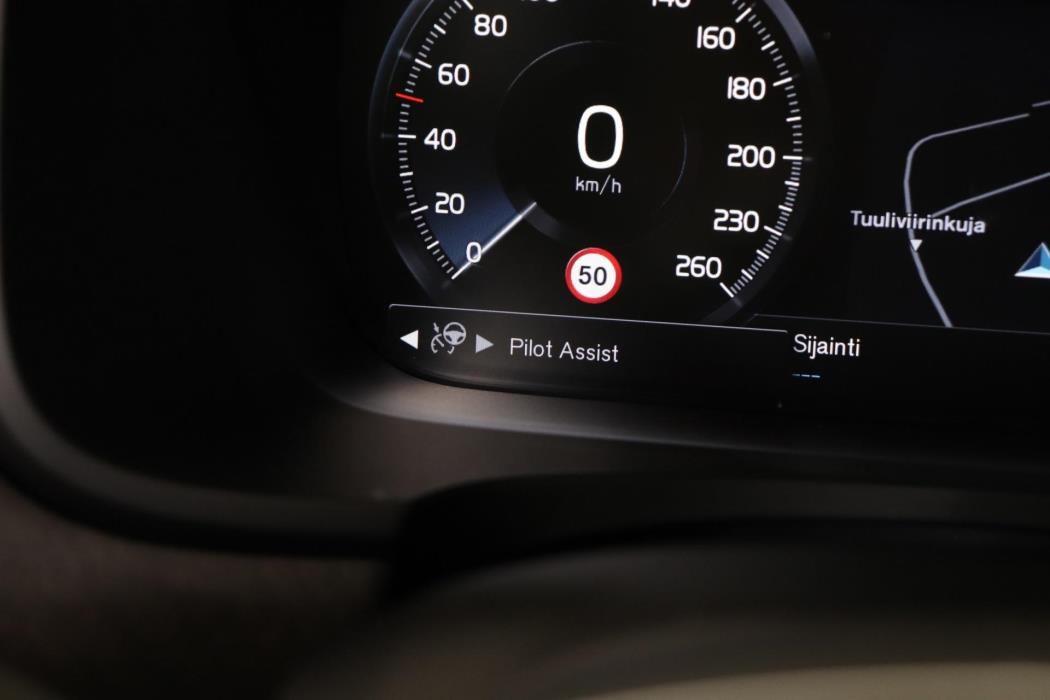 VOLVO V90 Cross Country 2018