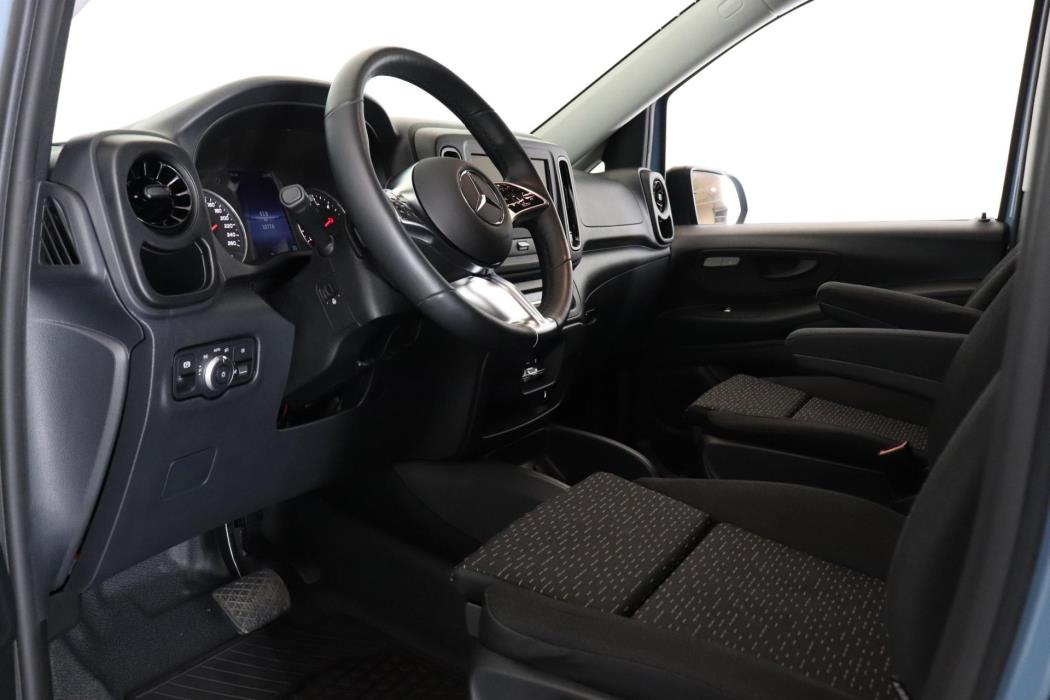 MERCEDES-BENZ Vito 2025