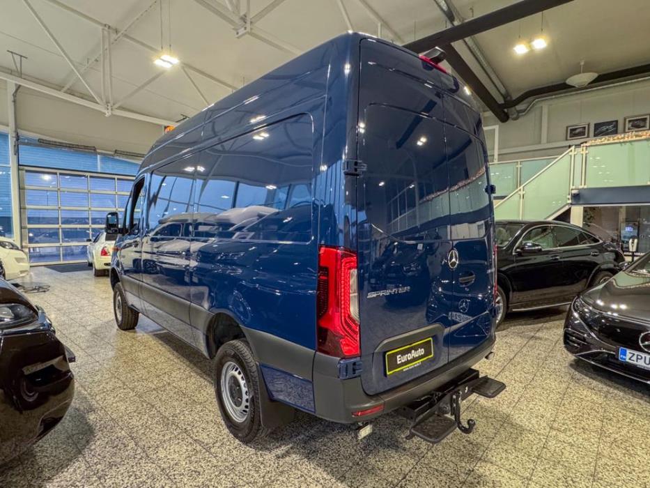 MERCEDES-BENZ Sprinter 2021