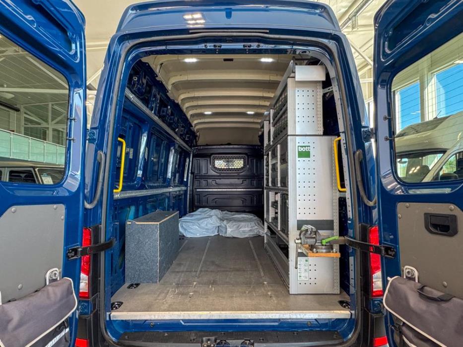 VOLKSWAGEN Crafter 2020