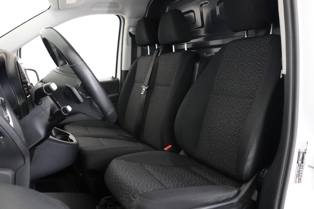MERCEDES-BENZ Vito 2022