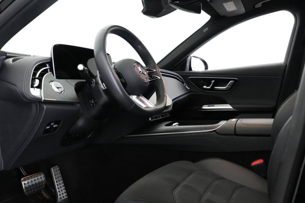 MERCEDES-BENZ E 2025