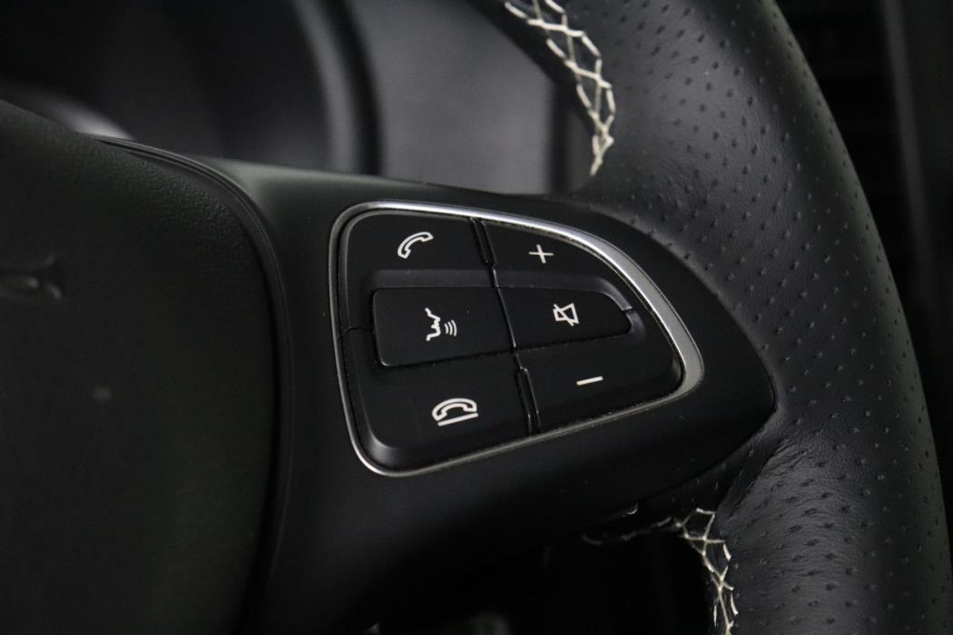 MERCEDES-BENZ Vito 2022