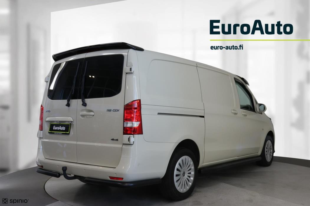 MERCEDES-BENZ Vito 2022