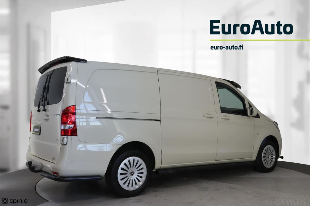 MERCEDES-BENZ Vito 2022