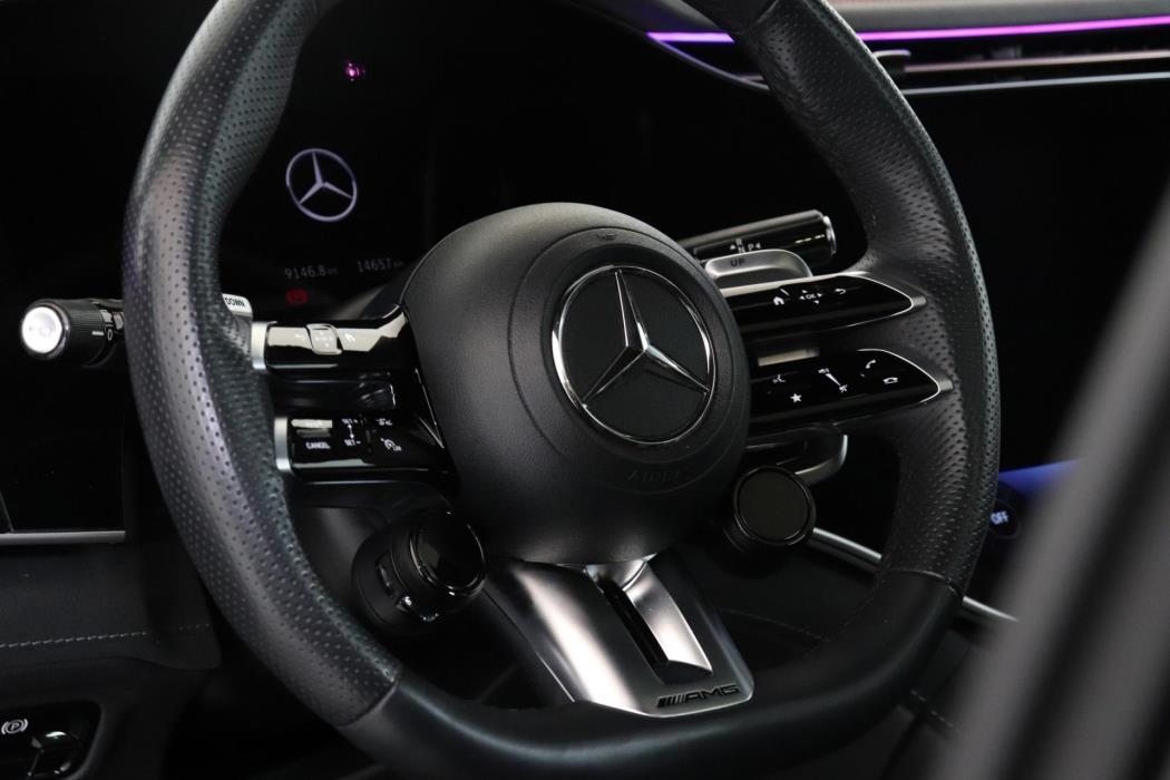 MERCEDES-BENZ EQE SUV 2023