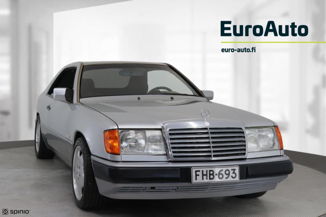 MERCEDES-BENZ 300 1992