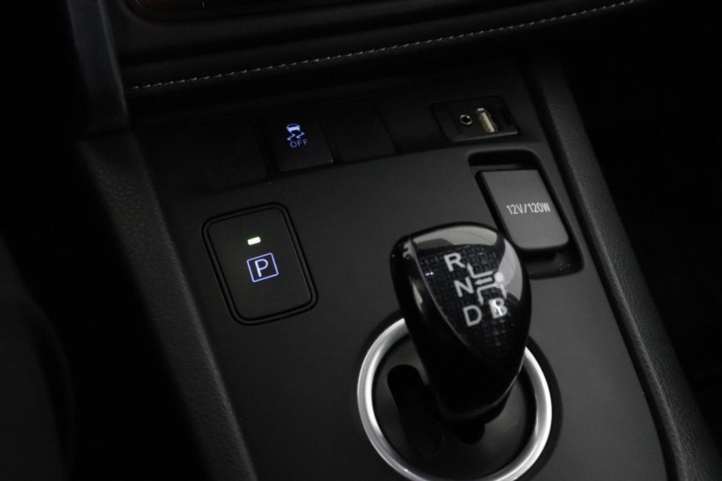 TOYOTA Auris 2017