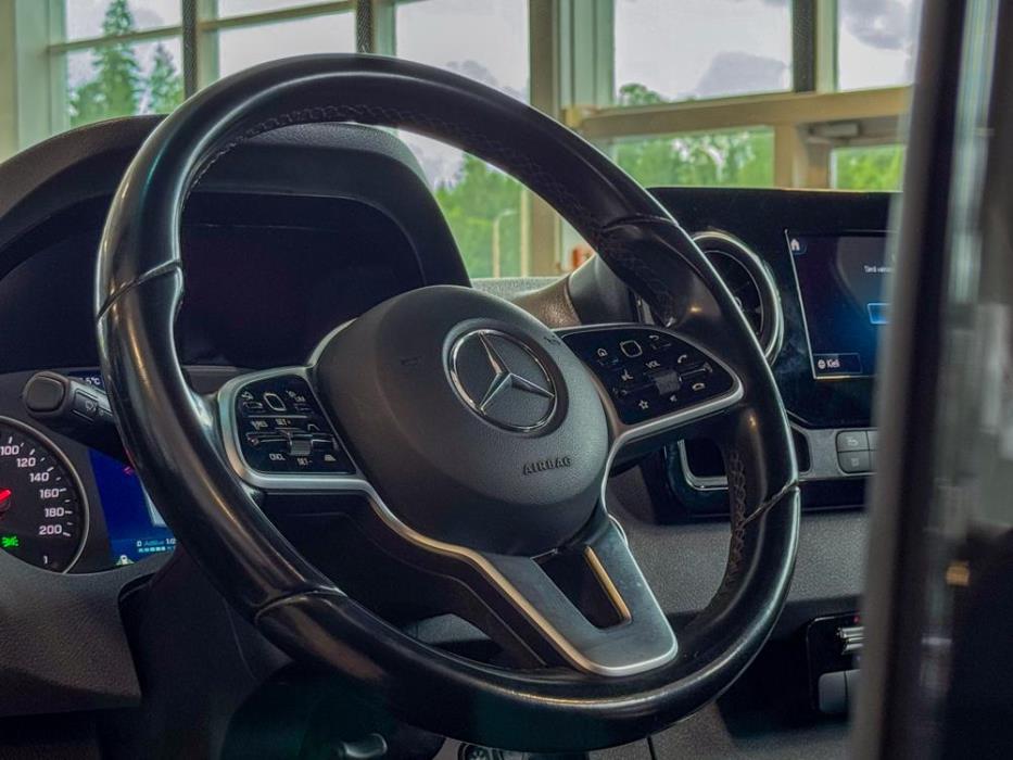 MERCEDES-BENZ Sprinter 2022