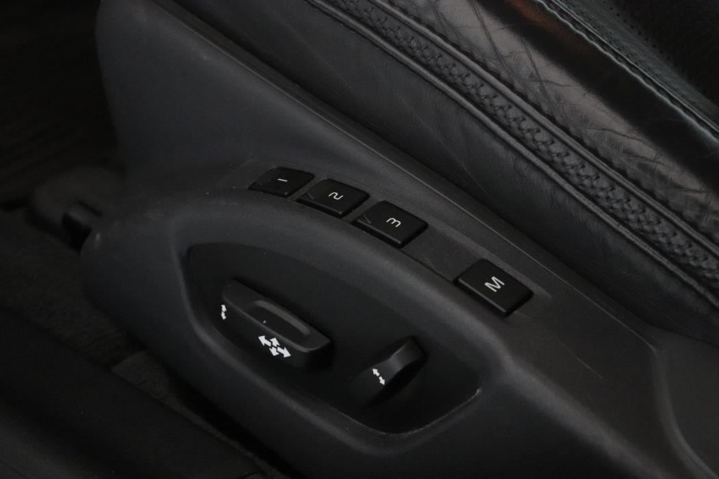VOLVO XC70 2011