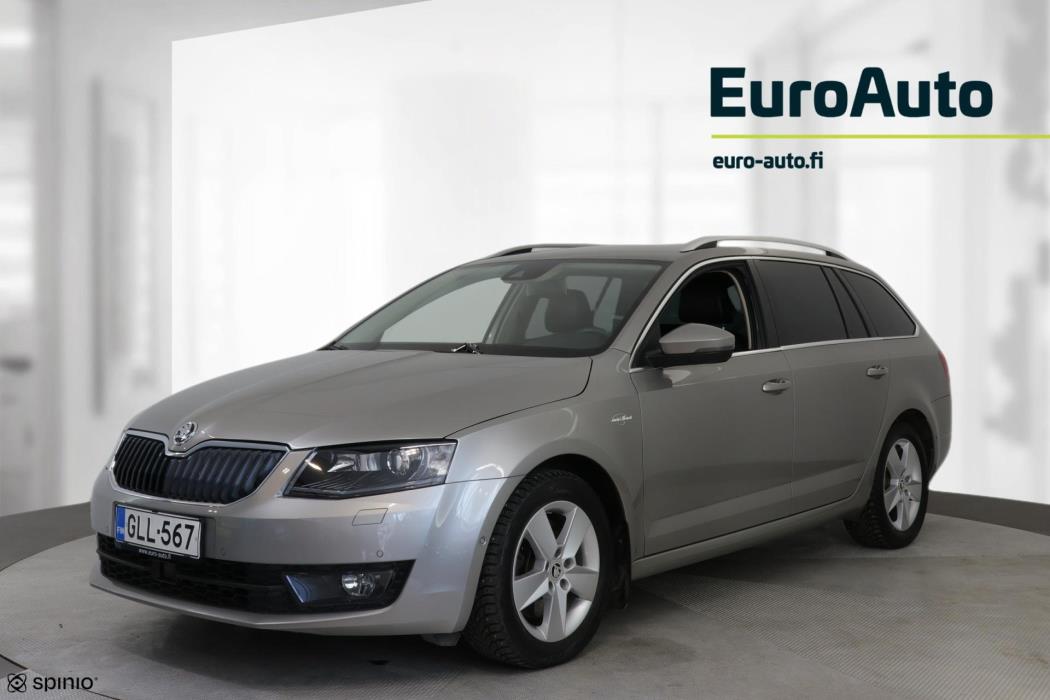 SKODA Octavia 2015