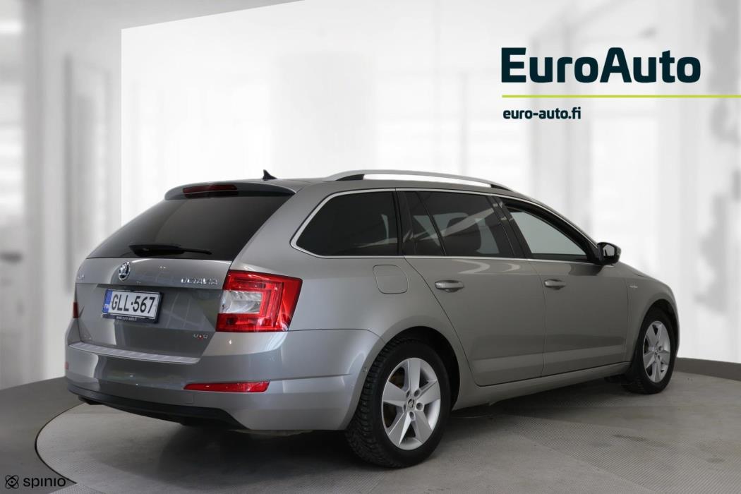 SKODA Octavia 2015