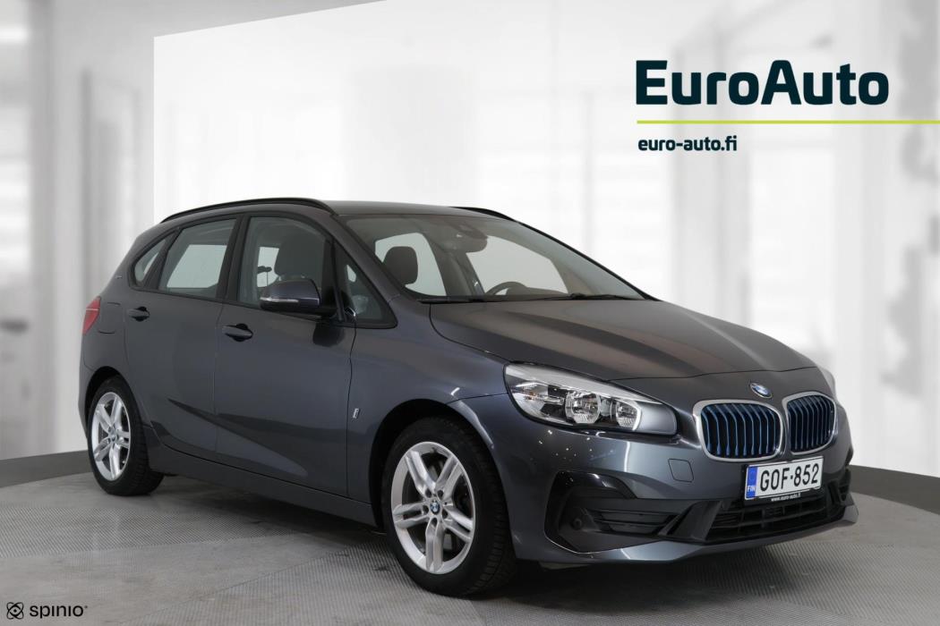 BMW 225 2018