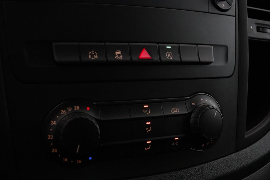 MERCEDES-BENZ Vito 2016