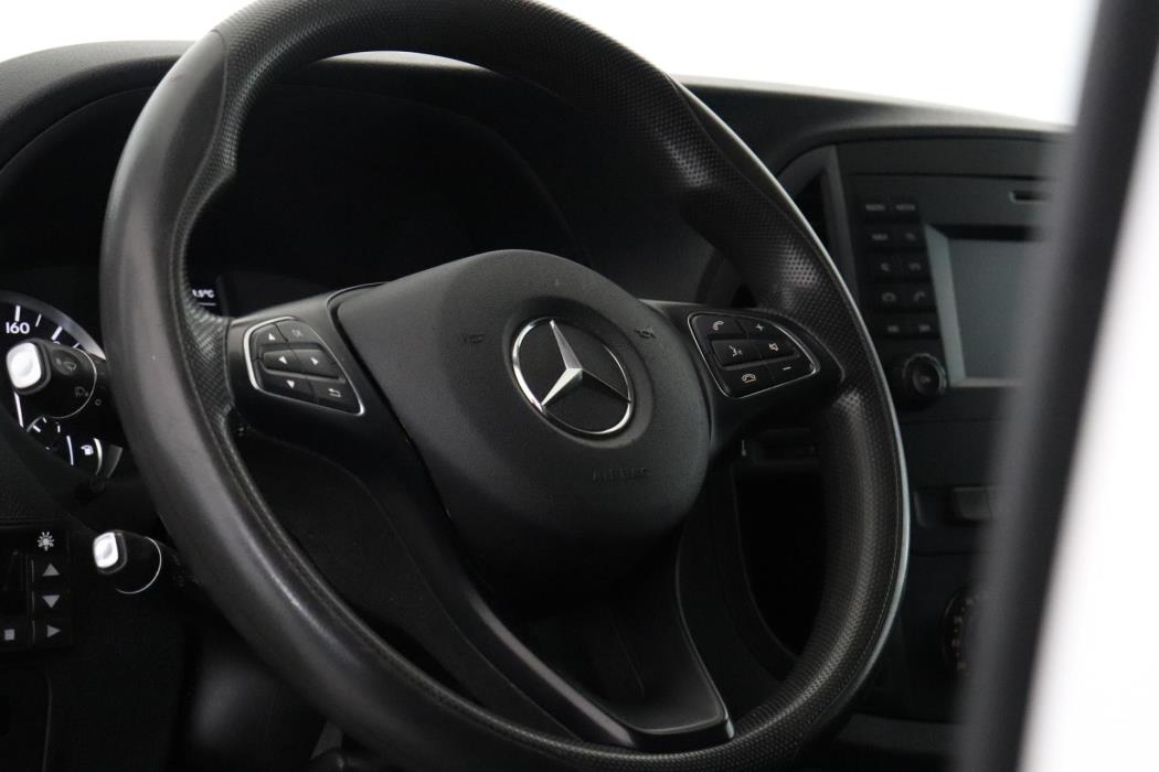 MERCEDES-BENZ Vito 2016