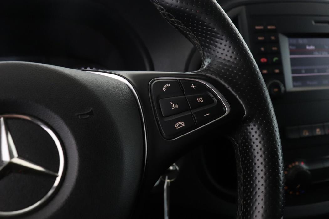 MERCEDES-BENZ Vito 2016