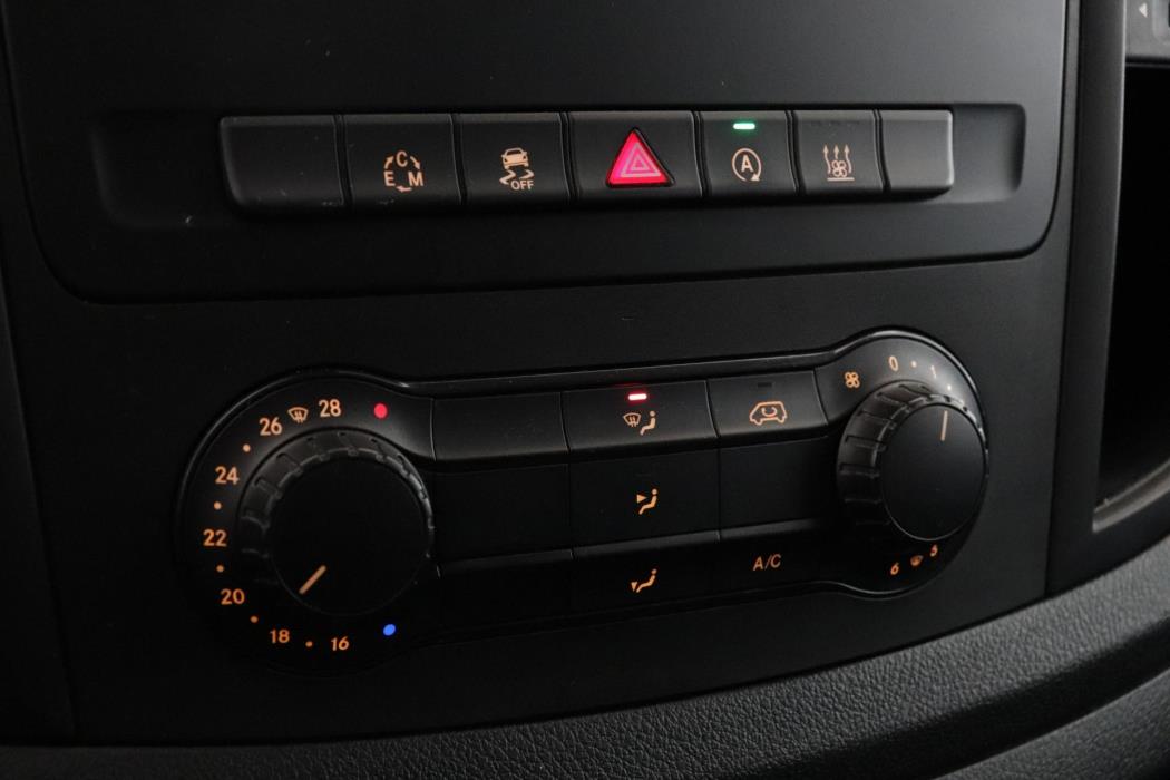 MERCEDES-BENZ Vito 2016