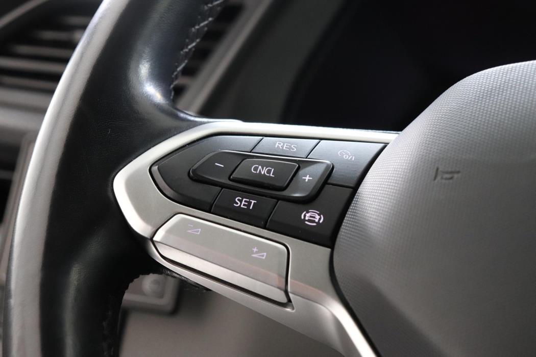 VOLKSWAGEN Transporter 2022