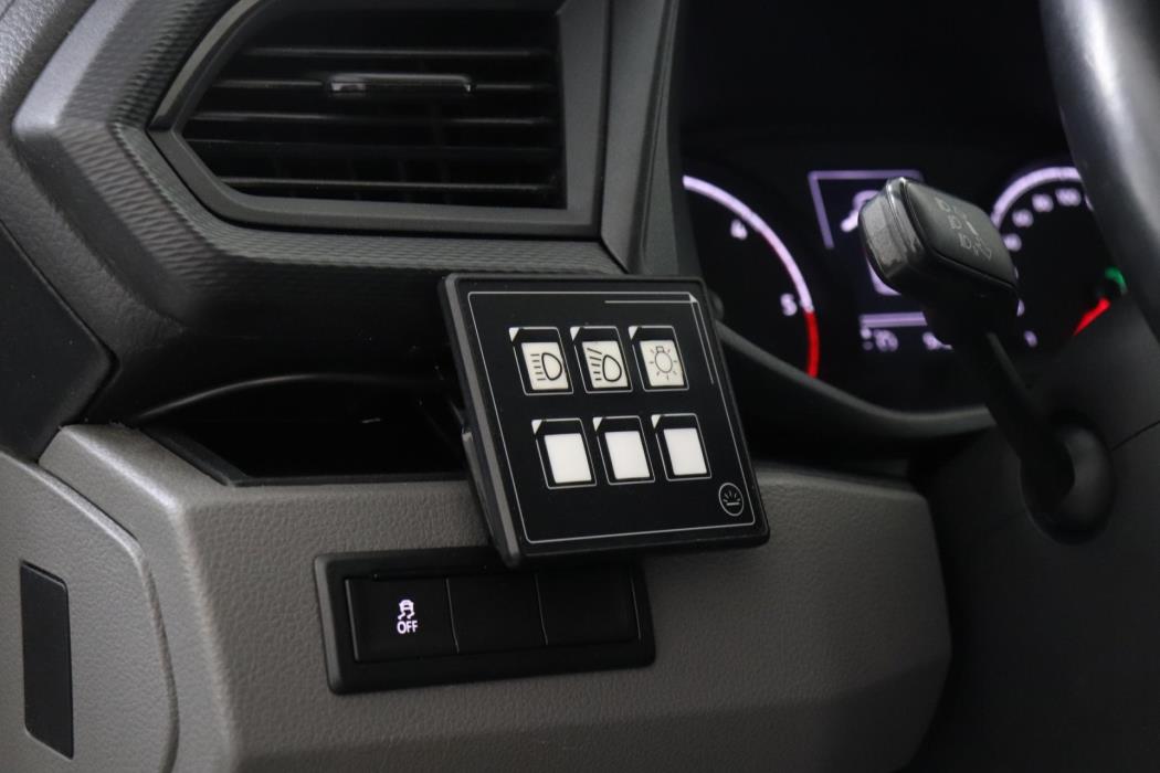 VOLKSWAGEN Transporter 2022