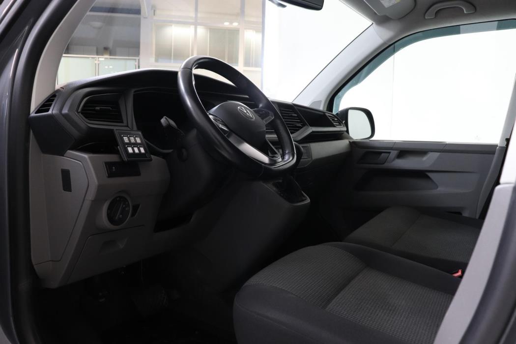 VOLKSWAGEN Transporter 2022