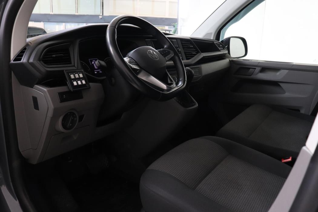 VOLKSWAGEN Transporter 2022