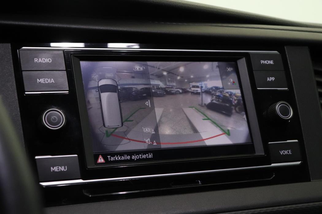 VOLKSWAGEN Transporter 2023