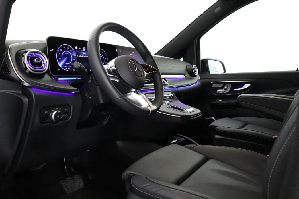 MERCEDES-BENZ EQV 2025