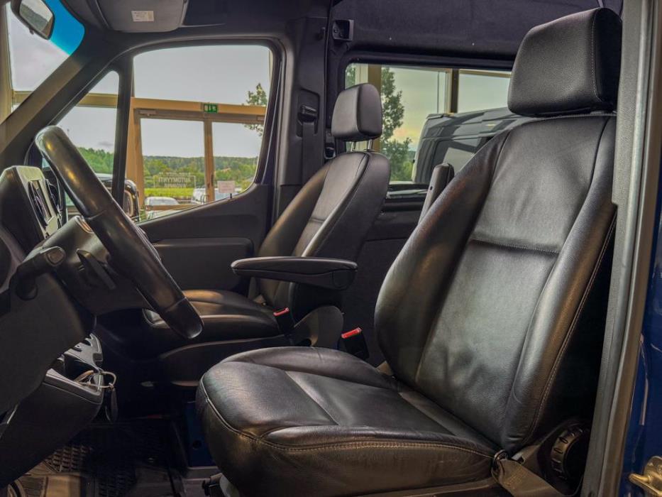 MERCEDES-BENZ Sprinter 2019