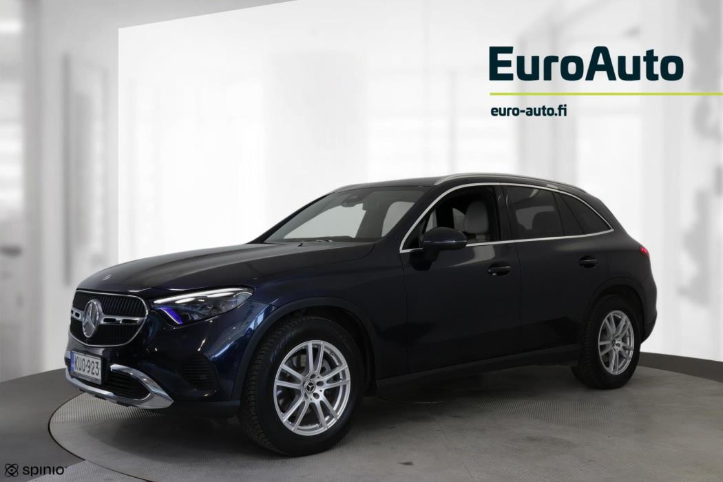MERCEDES-BENZ GLC 2023