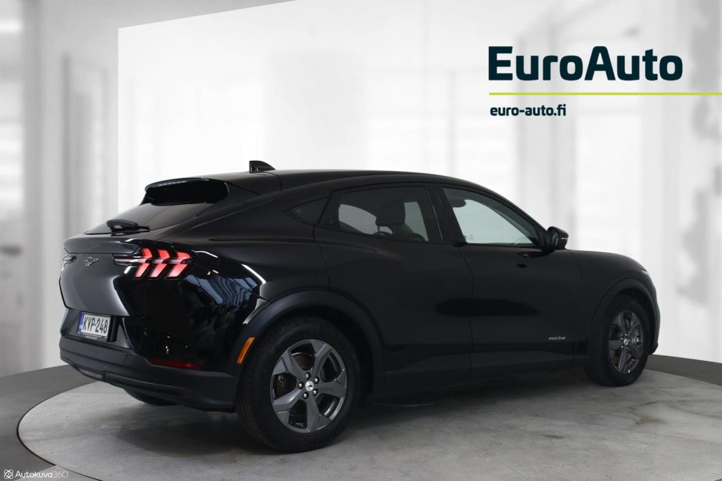 FORD Mustang Mach-E 2022