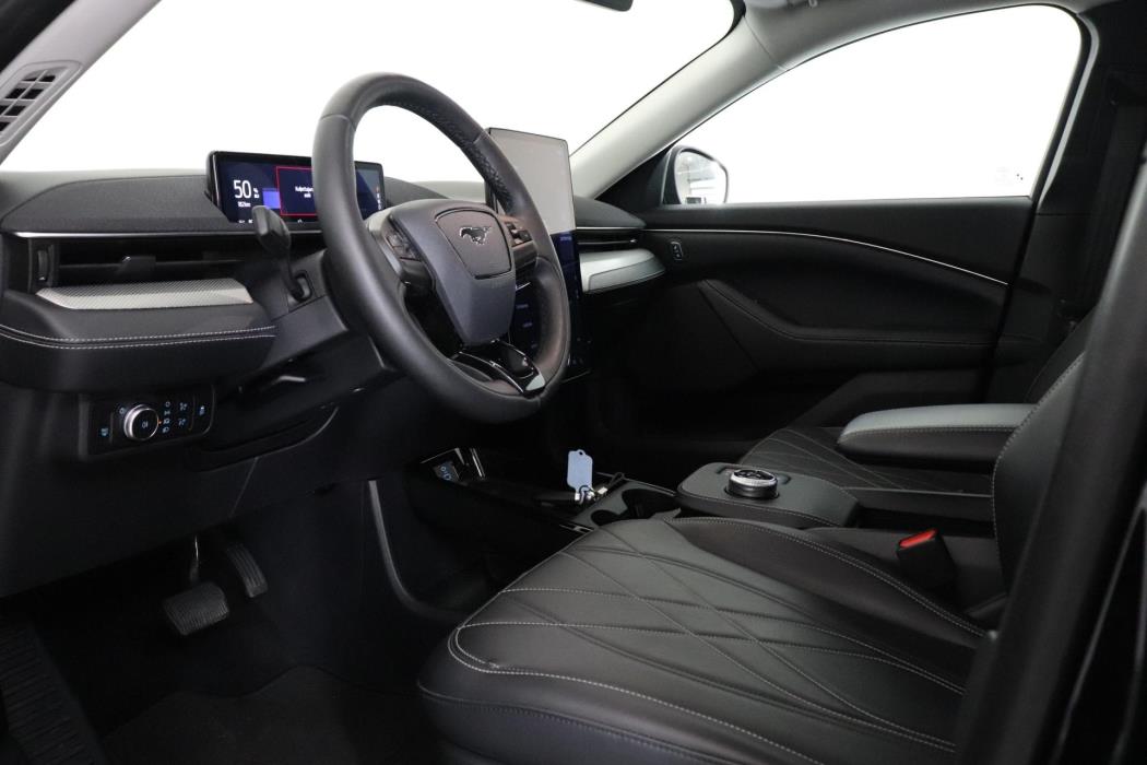 FORD Mustang Mach-E 2022