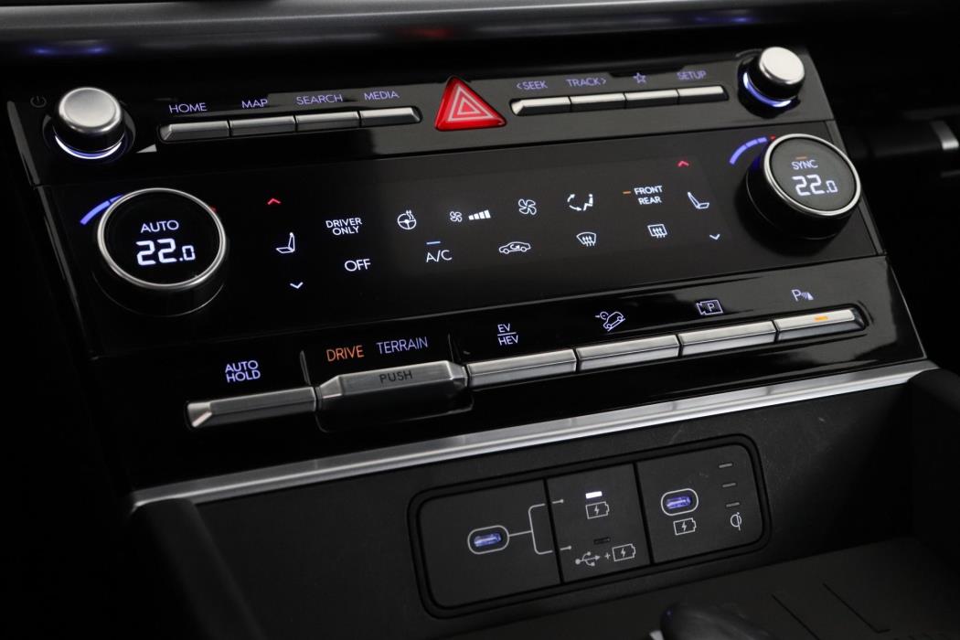 HYUNDAI Santa Fe 2025