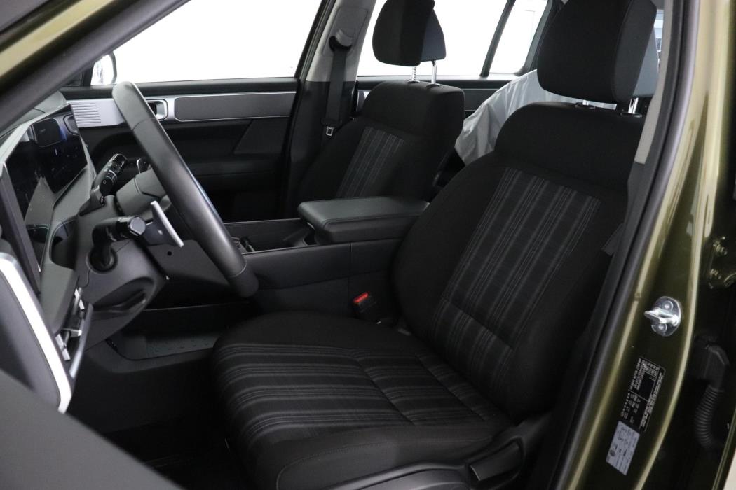 HYUNDAI Santa Fe 2025