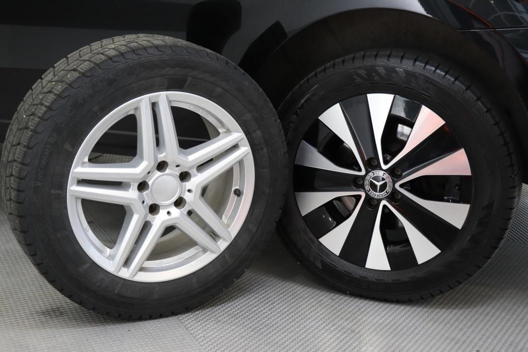 MERCEDES-BENZ Vito 2022