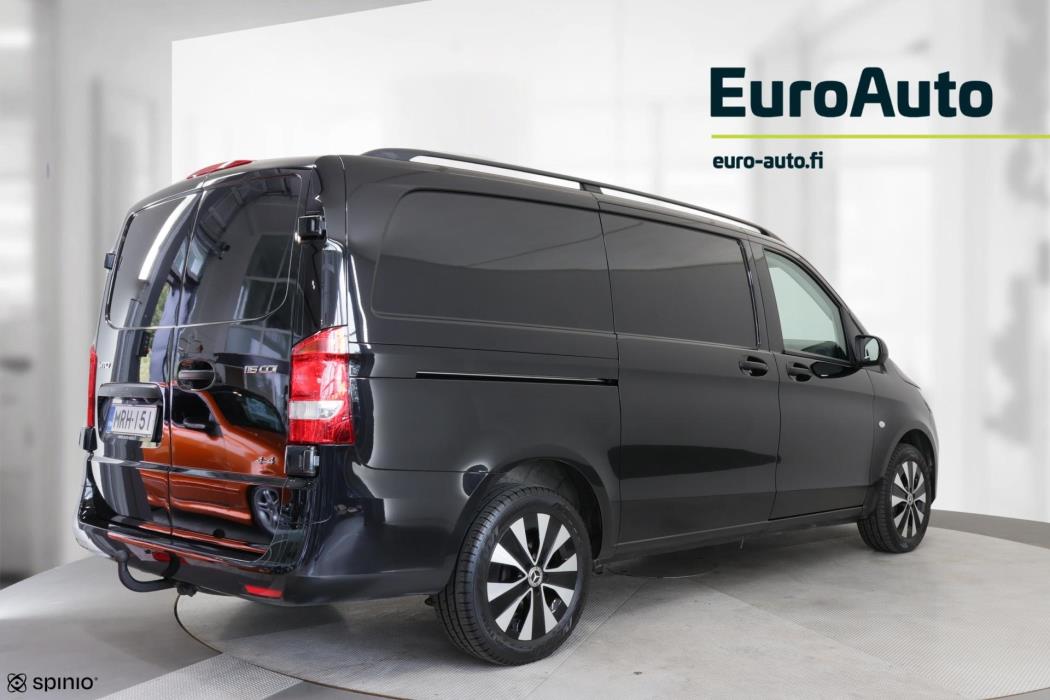 MERCEDES-BENZ Vito 2022
