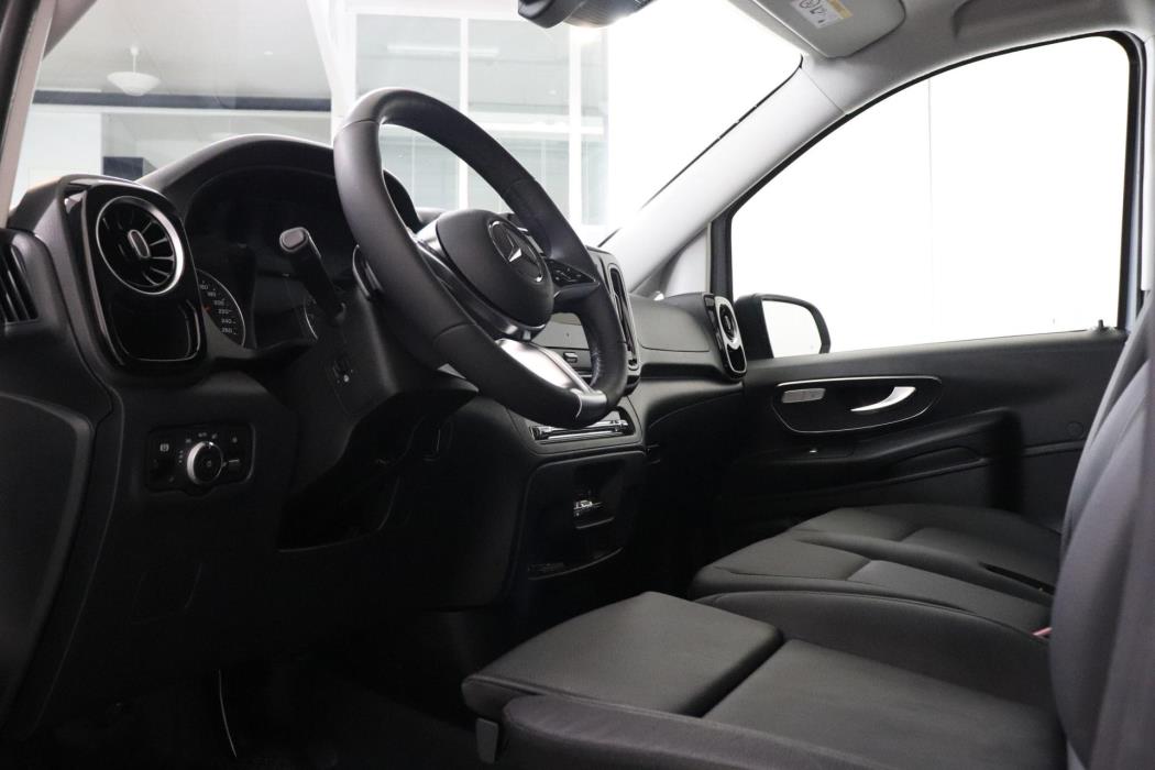 MERCEDES-BENZ Vito 2026
