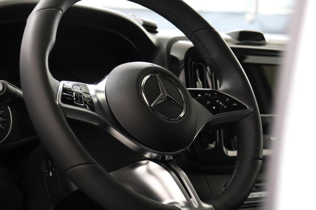 MERCEDES-BENZ Vito 2026