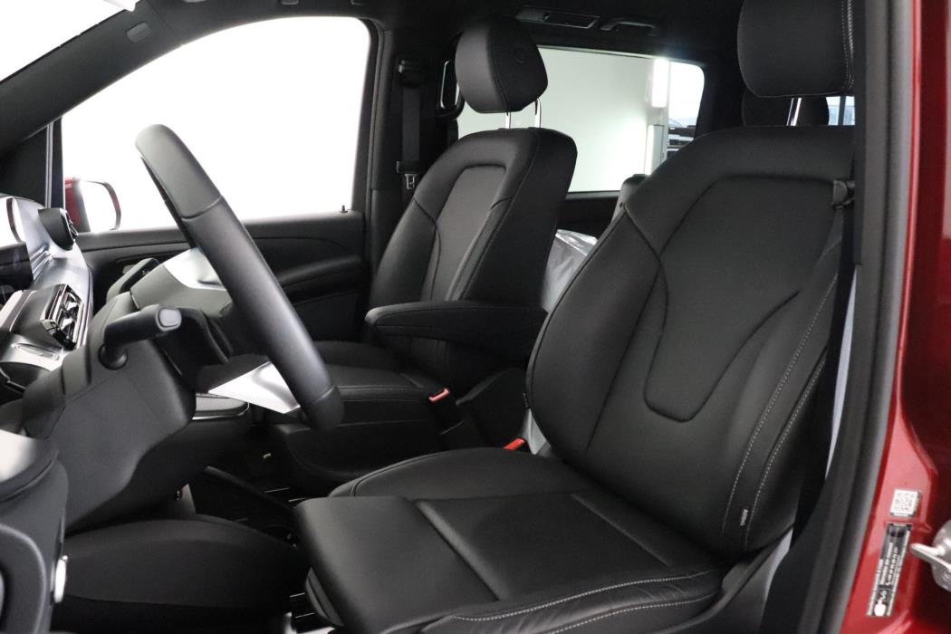 MERCEDES-BENZ EQV 2024