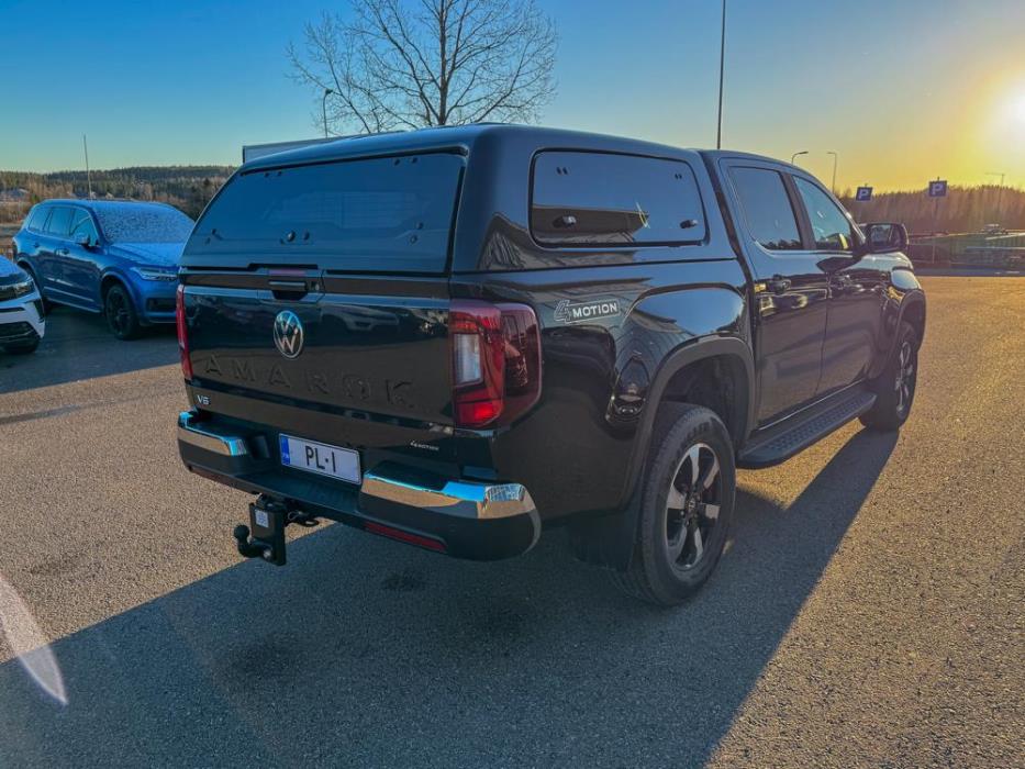 VOLKSWAGEN Amarok 2025